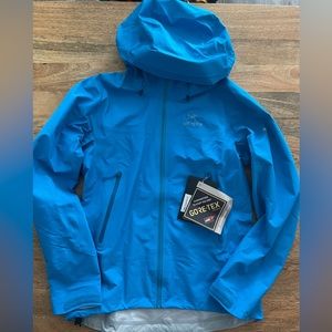 Arcteryx Women’s Beta LT Hardshell